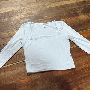 Elegant Light Blue Long Sleeve Crop Top